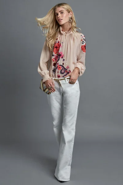 Look 12